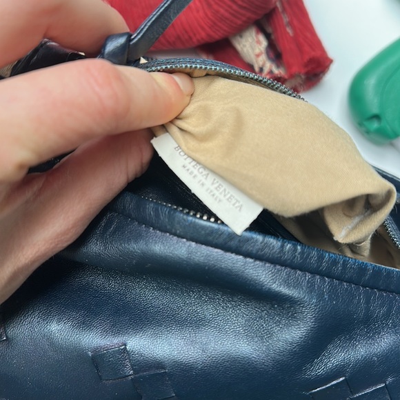 Bottega Veneta Navy Leather Hobo Bag - Picture 10 of 11